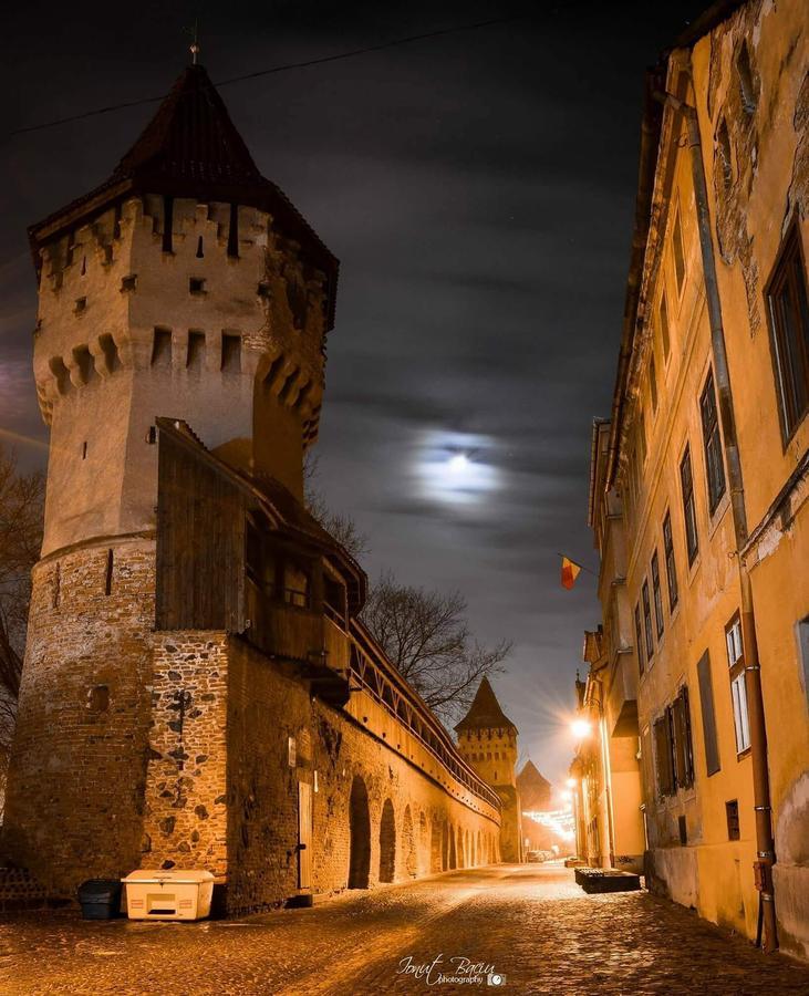 Bruk Central Apartament Sibiu Exterior foto